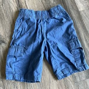 Children’s Place Blue Cargo Shorts, size 6